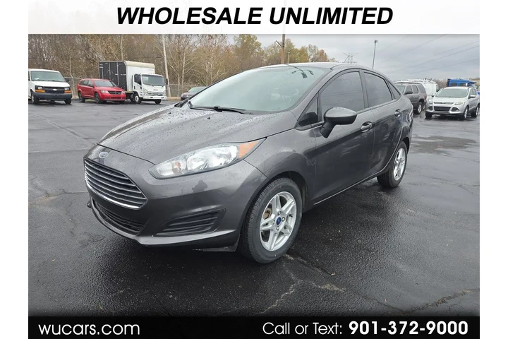 $9750 : 2017 Fiesta SE Sedan image 1