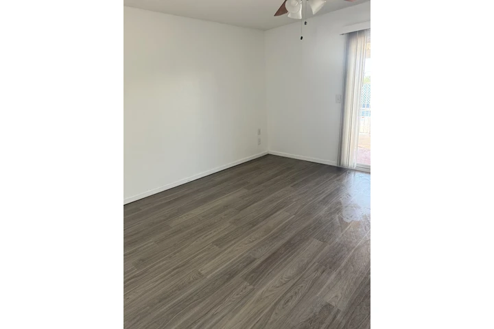 Rento casa image 3