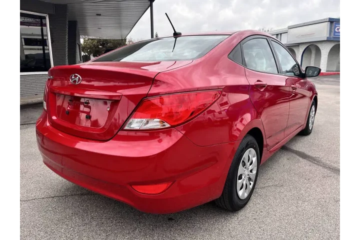 $12450 : 2017 Accent SE image 7
