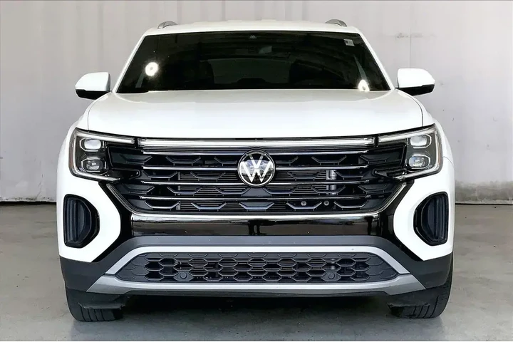 $27971 : Volkswagen Atlas Cross Sport image 3