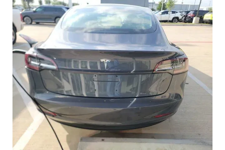 $23813 : Tesla Model 3 2018 AWD Long image 4