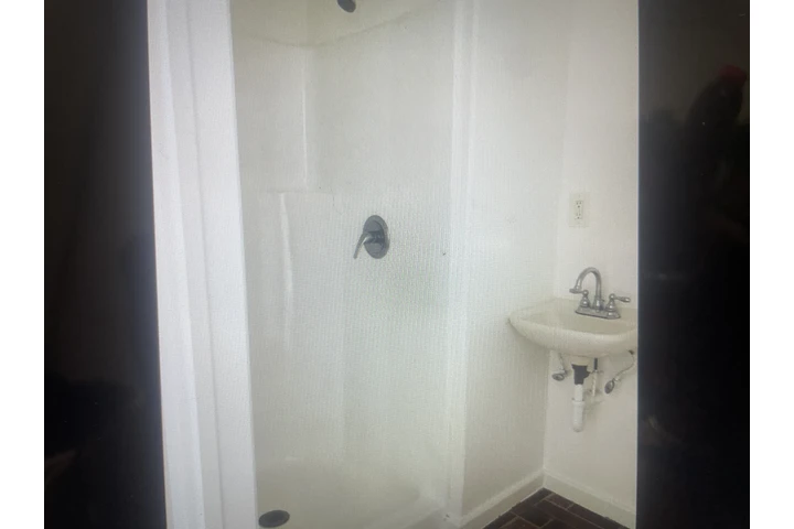 $1300 : 744 beacon st image 6