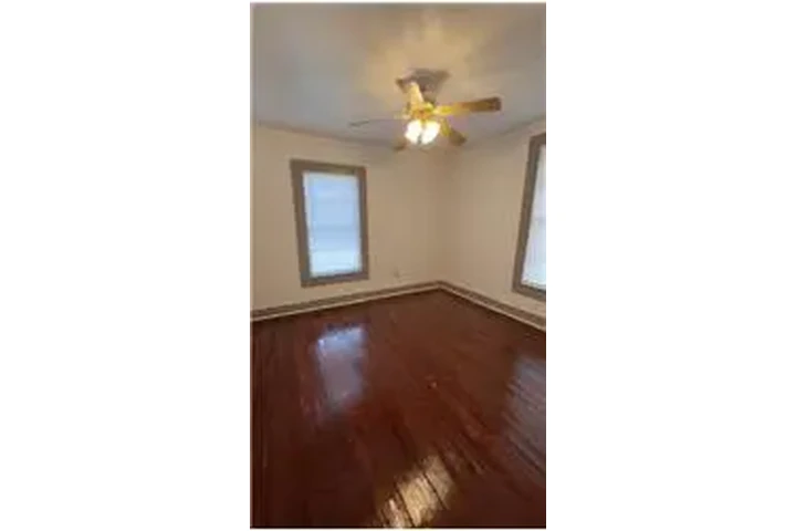 $1195 : Rental property with 3 bedro image 10