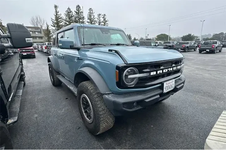 $36981 : Ford Bronco 2022 4x4 Base Ad image 2