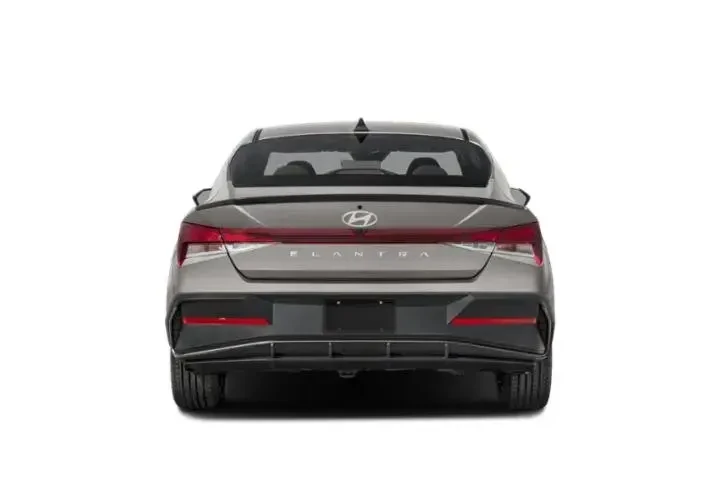 $17976 : Hyundai ELANTRA 2025 SEL Spo image 8