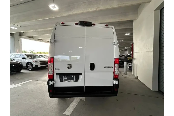 $39994 : Ram ProMaster 2025 Tradesman image 5