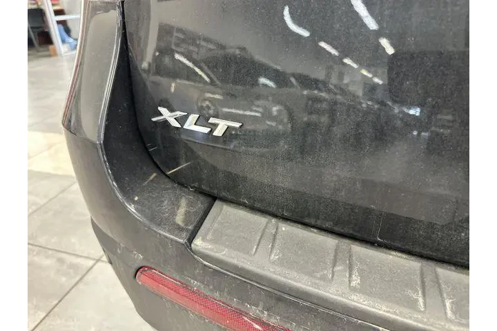 $32000 : Ford Explorer 2023 AWD XLT 4 image 7