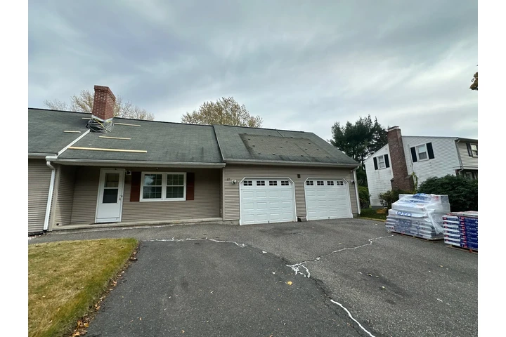 CHE ROOFING LLC image 7