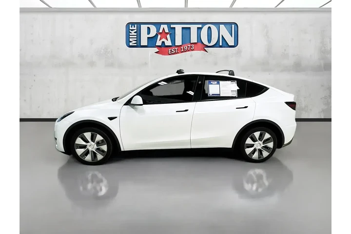 $28971 : Tesla Model Y 2023 AWD Long image 4