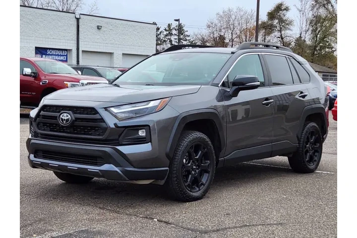 $25479 : 2023 RAV4 TRD Off-Road image 7