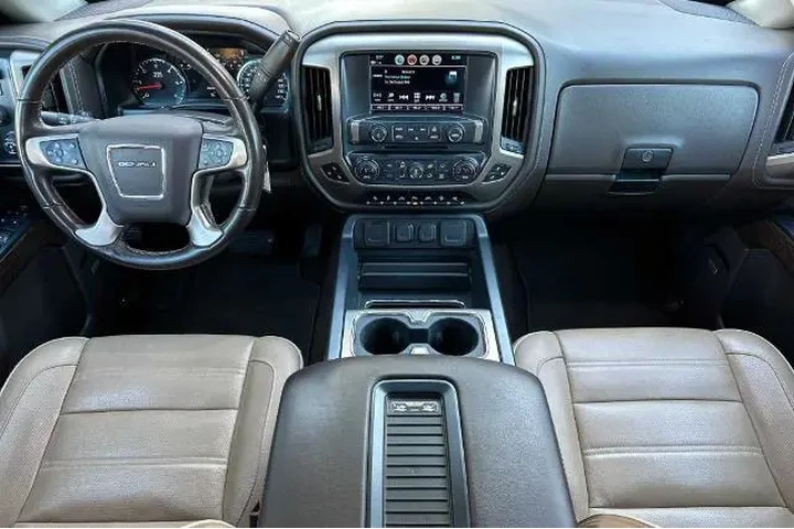 $34532 : GMC Sierra 1500 2018 4x4 Den image 5