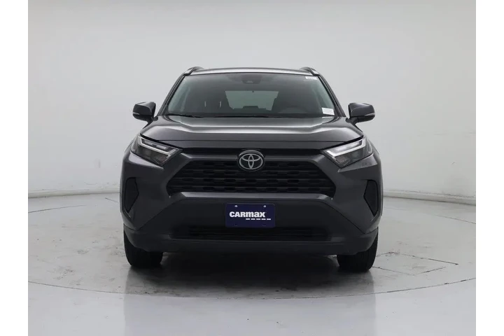 $29998 : Toyota RAV4 2023 AWD XLE 4dr image 5