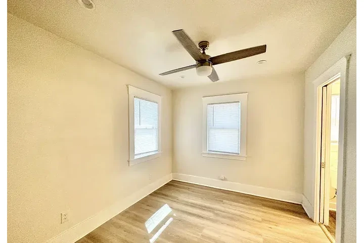 $1700 : HOUSE FOR RENT IN LOS ANGELES image 10