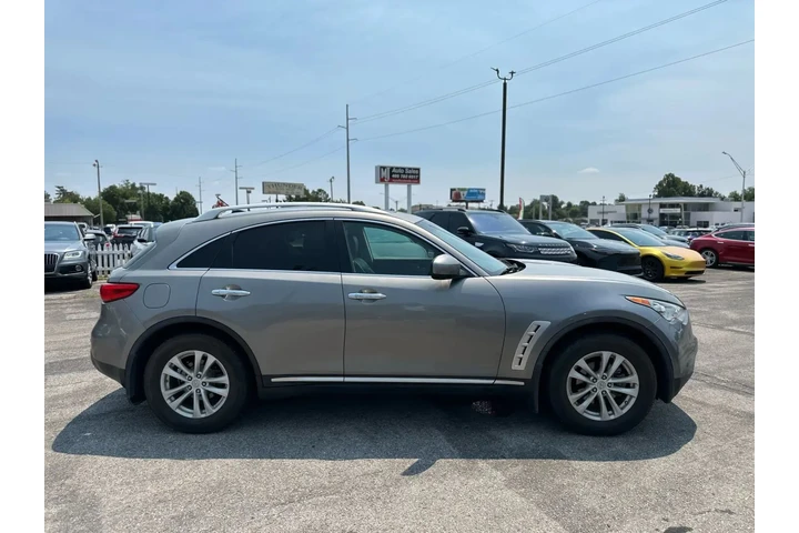 2011 INFINITI FX FX35 SPORT U image 8
