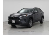 $30998 : Toyota RAV4 2022 AWD XLE 4dr thumbnail
