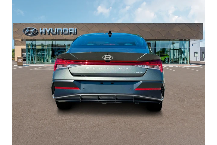 $27872 : Hyundai ELANTRA 2025 Limited image 6
