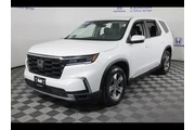 $39875 : Honda Pilot 2025 AWD EX-L 4d thumbnail