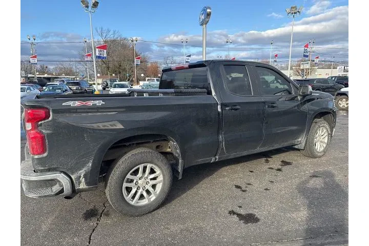 $23500 : Chevrolet Silverado 1500 202 image 5