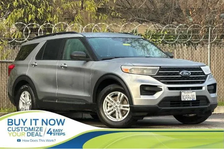 $22247 : Ford Explorer 2020 XLT 4dr S image 1