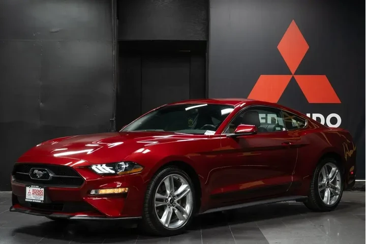 $20934 : Ford Mustang 2018 EcoBoost 2 image 1