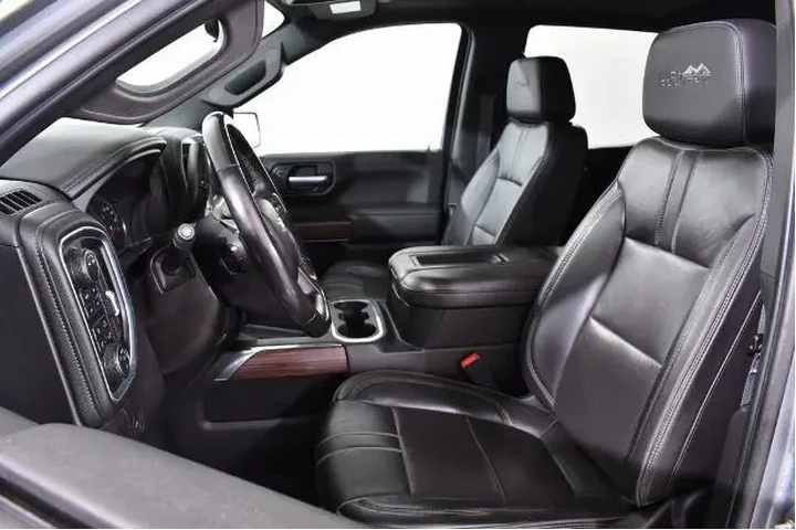 $32455 : Chevrolet Silverado 1500 202 image 6