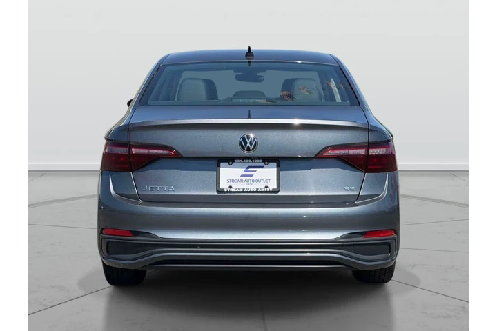 $20398 : Volkswagen Jetta 2024 SE 4dr image 7