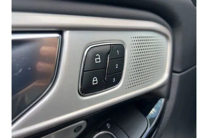 $28999 : Ford Explorer 2021 AWD Plati image 8