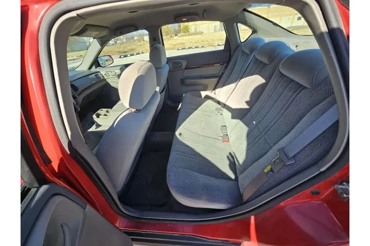 $3500 : 2004 Impala image 9