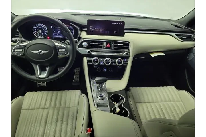 $31998 : Genesis G70 2023 2.0T 4dr Se image 9