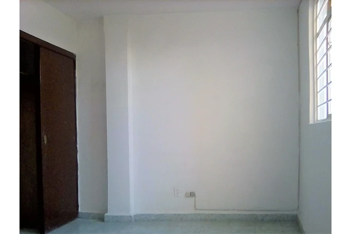 $4500 : Oficina en Renta image 4