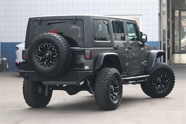 2018 Wrangler JK Unlimited Sp image 3