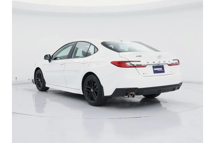 $33998 : Toyota Camry 2025 SE 4dr Sed image 2