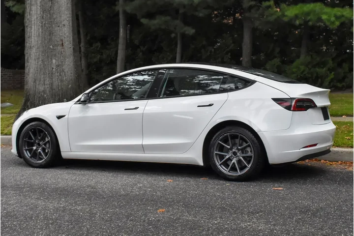 $21995 : Tesla Model 3 2023 4dr Sedan image 5