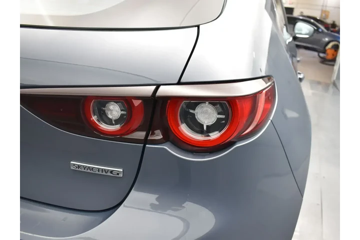 $20995 : Mazda Mazda3 Hatchback 2024 image 7