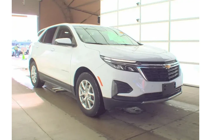 $22293 : Chevrolet Equinox 2024 4x4 L image 3