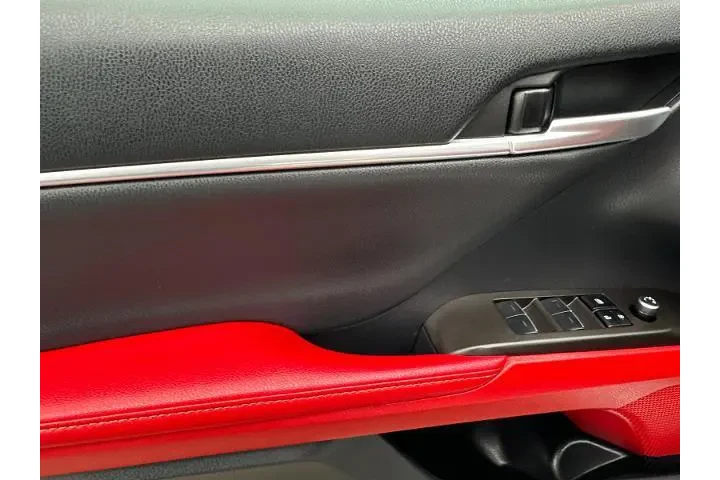 $30945 : Toyota Camry 2024 XSE 4dr Se image 10