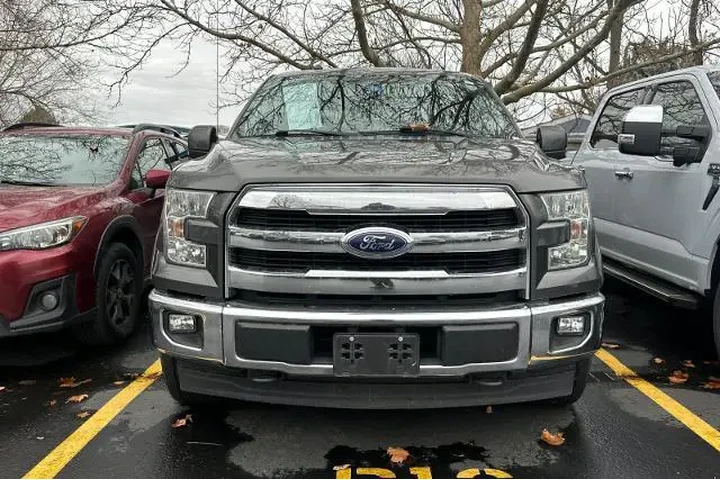 $23995 : Ford F-150 2017 4x4 Lariat 4 image 6