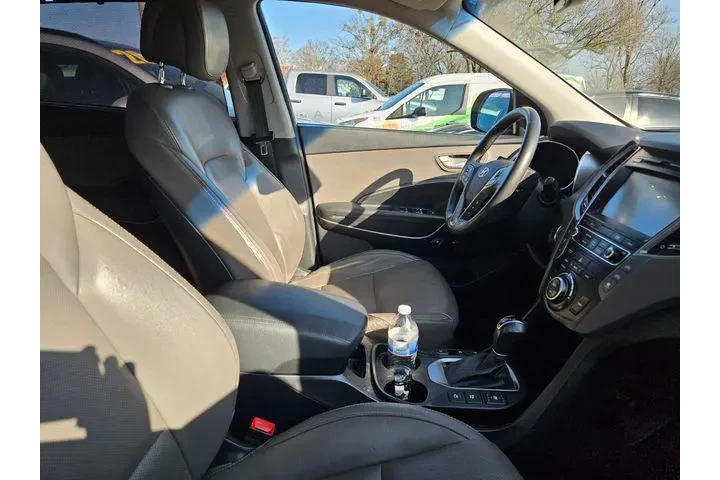 $16991 : Hyundai SANTA FE 2017 SE Ult image 7