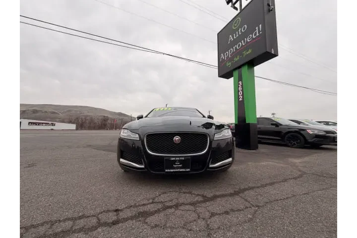 $12995 : 2016 XF 35t Prestige image 3