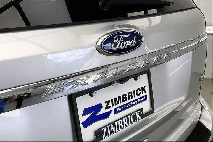 $7990 : Ford Explorer 2013 AWD XLT 4 image 9