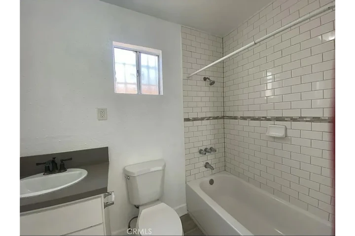 $2100 : Casa de renta image 5