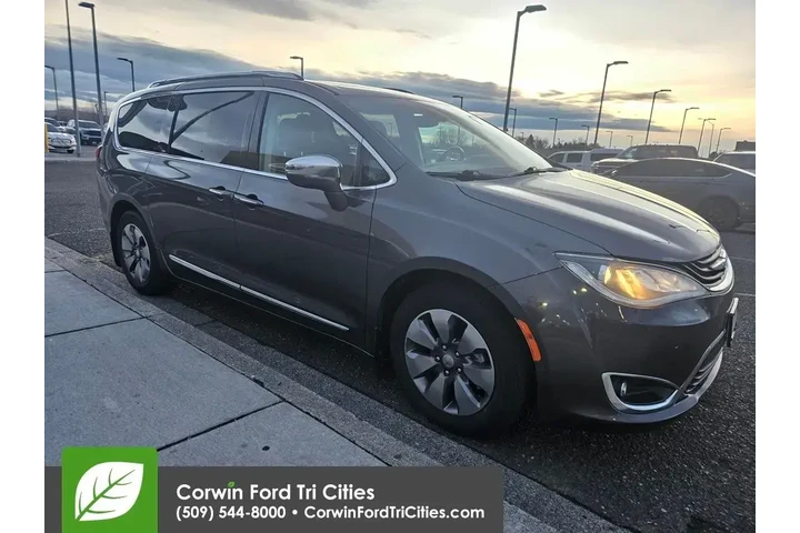 $21989 : Chrysler Pacifica Hybrid 201 image 2