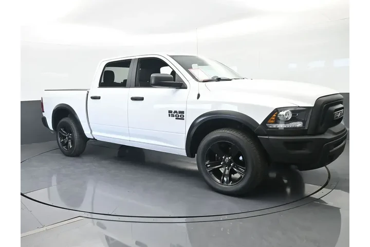 $30995 : Ram 1500 Classic 2024 4x4 SL image 8