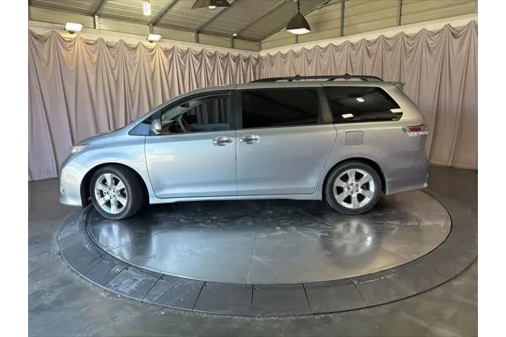 $14999 : Toyota Sienna 2014 SE 8-Pass image 8