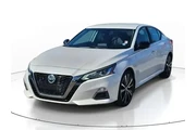 $14991 : Nissan Altima 2020 2.5 SR 4d thumbnail