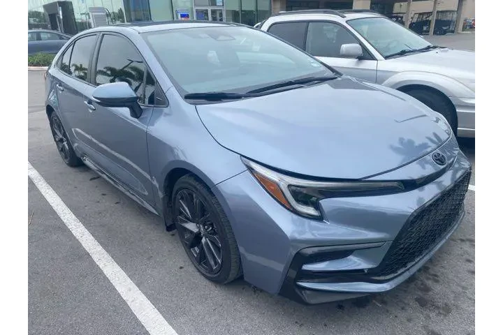 $19490 : Toyota Corolla 2023 SE 4dr S image 3