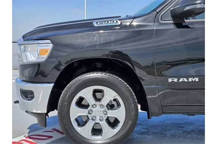 $39998 : Ram 1500 2024 4x4 Big Horn 4 image 9