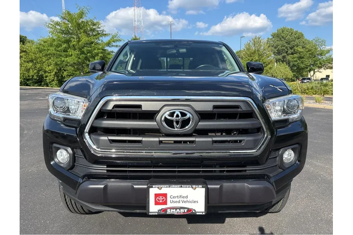 $27588 : Silver Certified2016 Tacoma S image 8