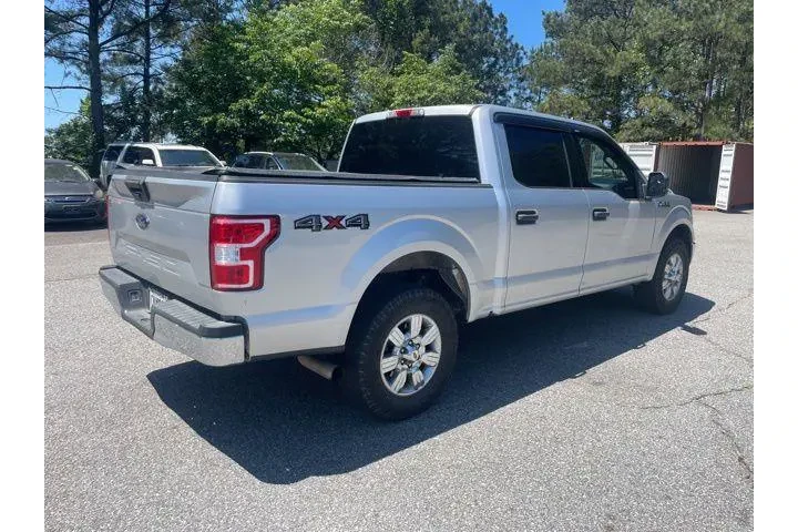 $28339 : Ford F-150 2019 4x4 XL 4dr S image 5