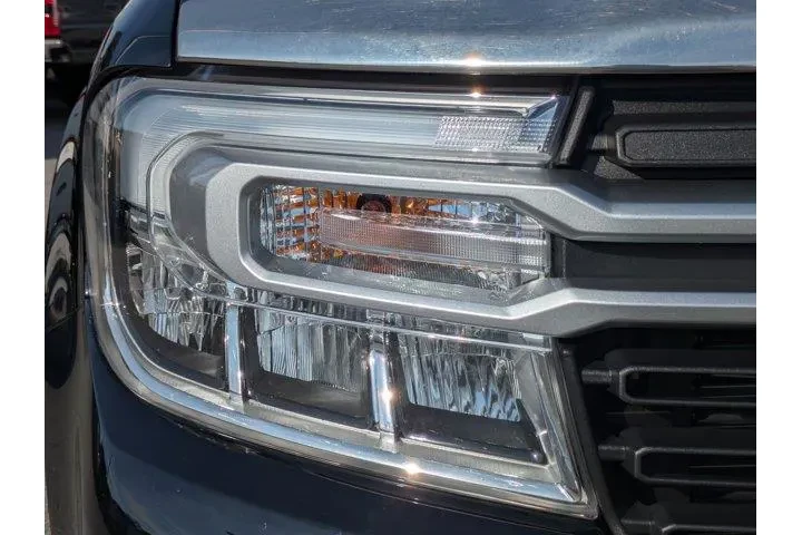 $31900 : Ford Maverick 2023 Lariat 4d image 9